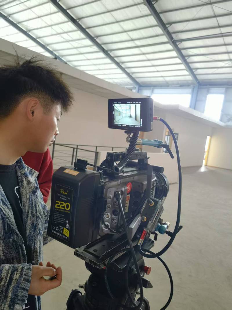 创新驱动，智领未来——革吉县TVC与广告片拍摄制作的创新实践
